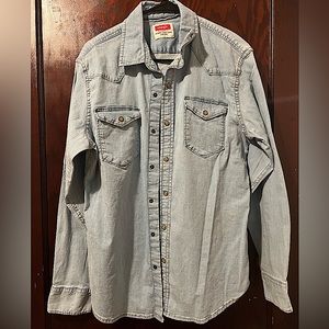 Wrangler western button up